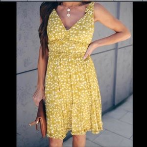 VICI Meringue floral ruffle detailed dress